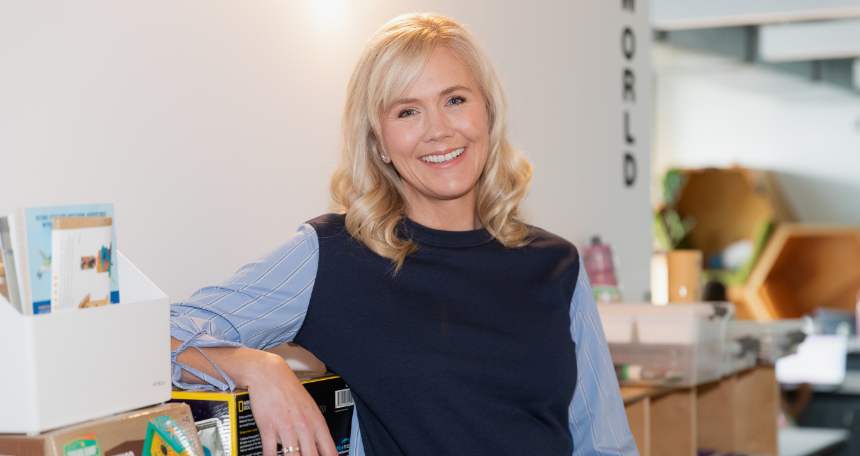 MacKenzie Price Headshot